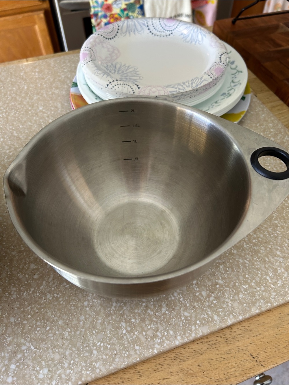 Pampered chef Stainless Steel Nesting Mixing Bowls with Pour Spouts exc cond - Picture 2 of 11